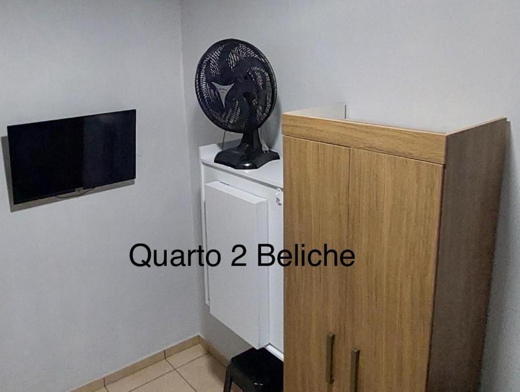 Deluxe Em Foz Piscina Wifi Estacionamento Cozinha E Ar Habitación en casa particular Foz do Iguaçu